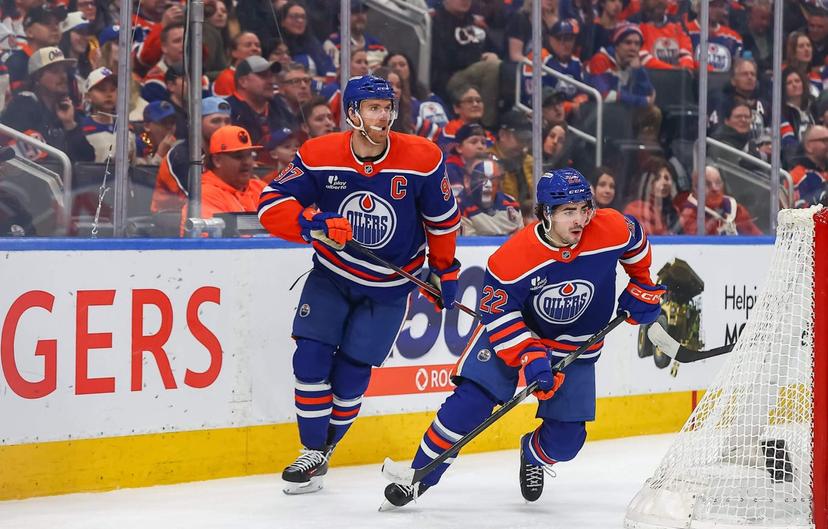 Connor McDavid and Matt Savoie